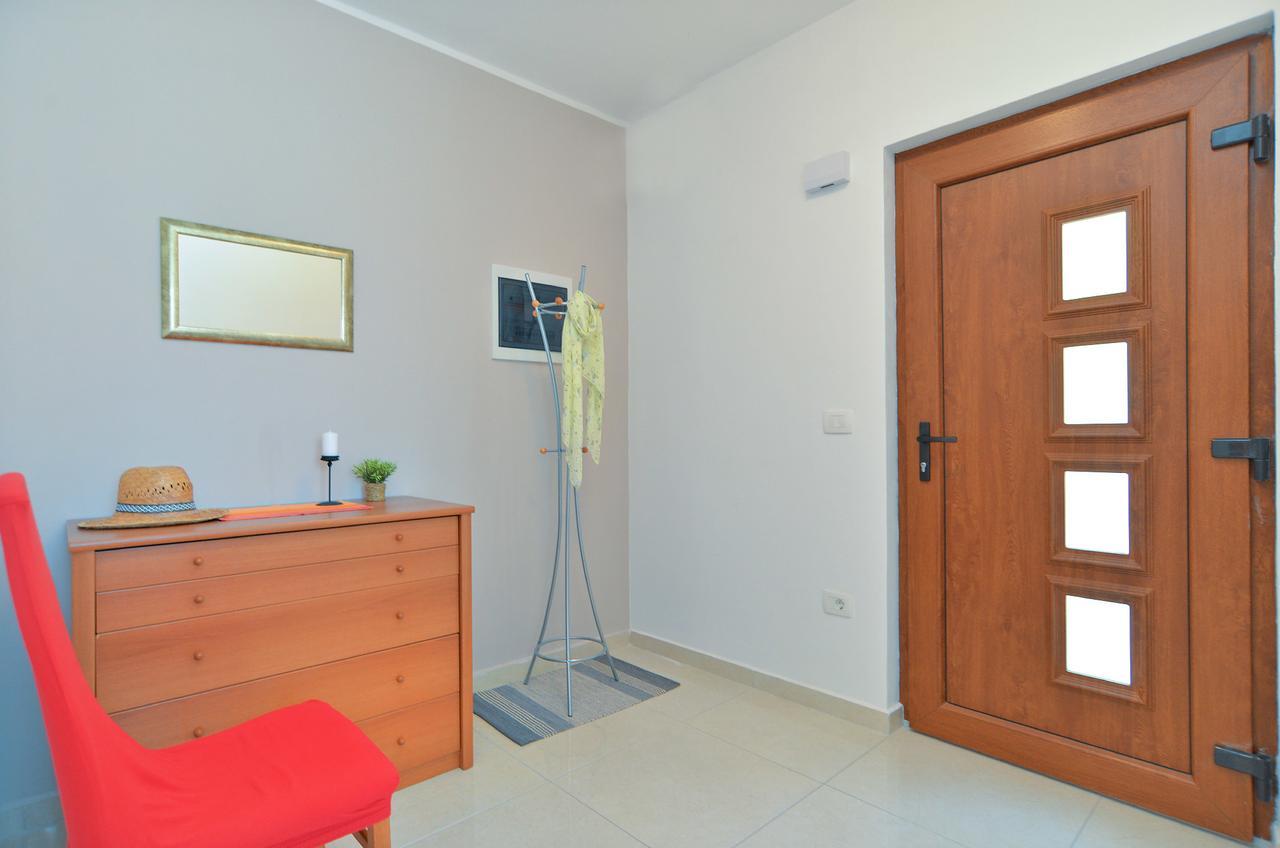 Apartments Olivera 1726 Pula Exterior photo